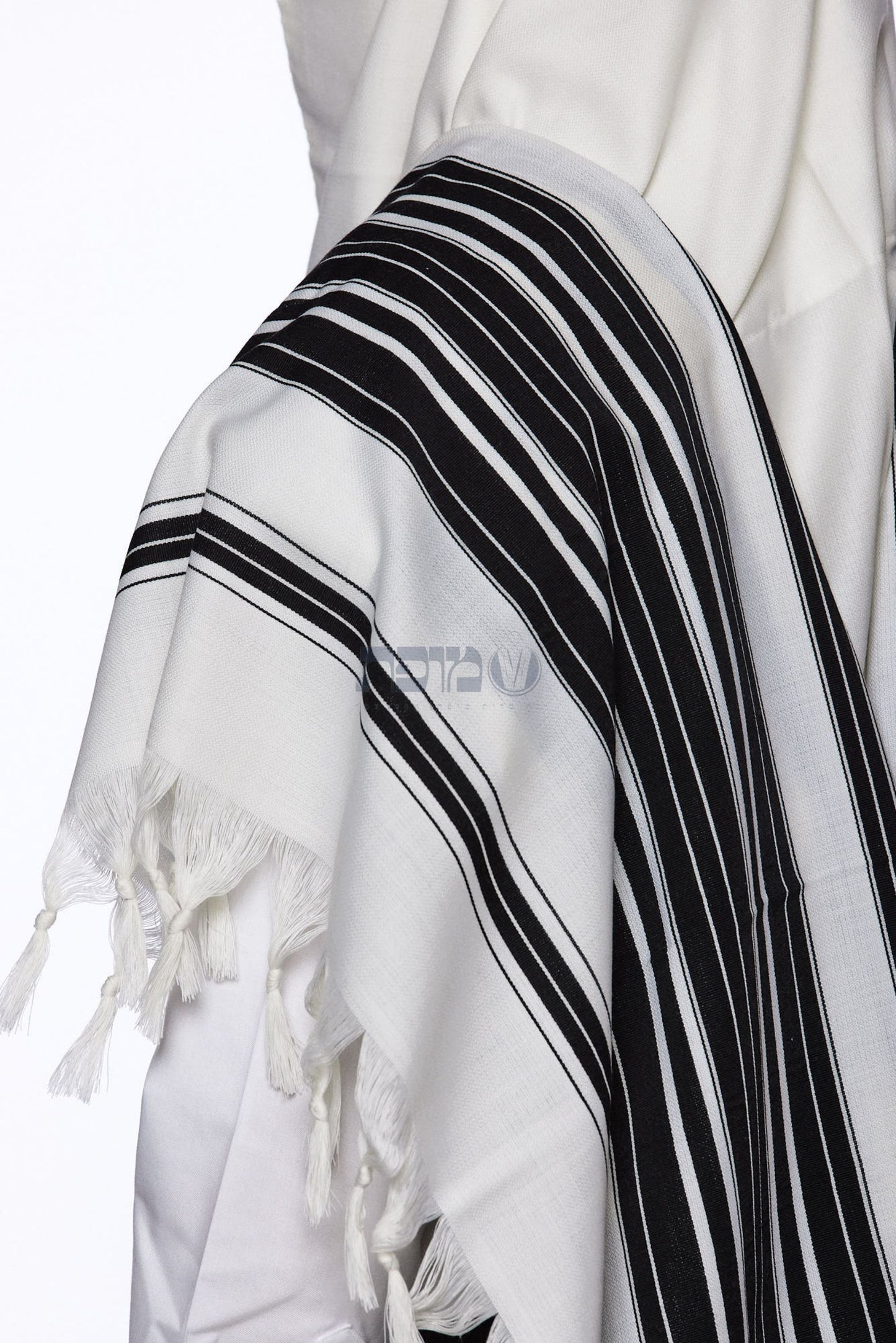 New Lightweight Chabad Talis Yishtabach