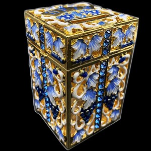 Tzedaka Box - grapes, blue