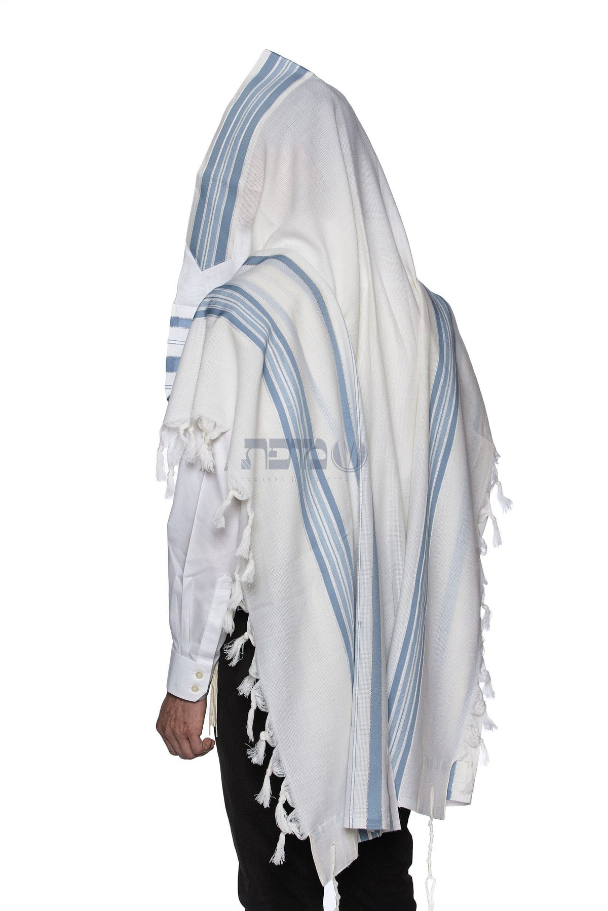 Lamnatzeach Wool Tallis - Light Blue, Size 50